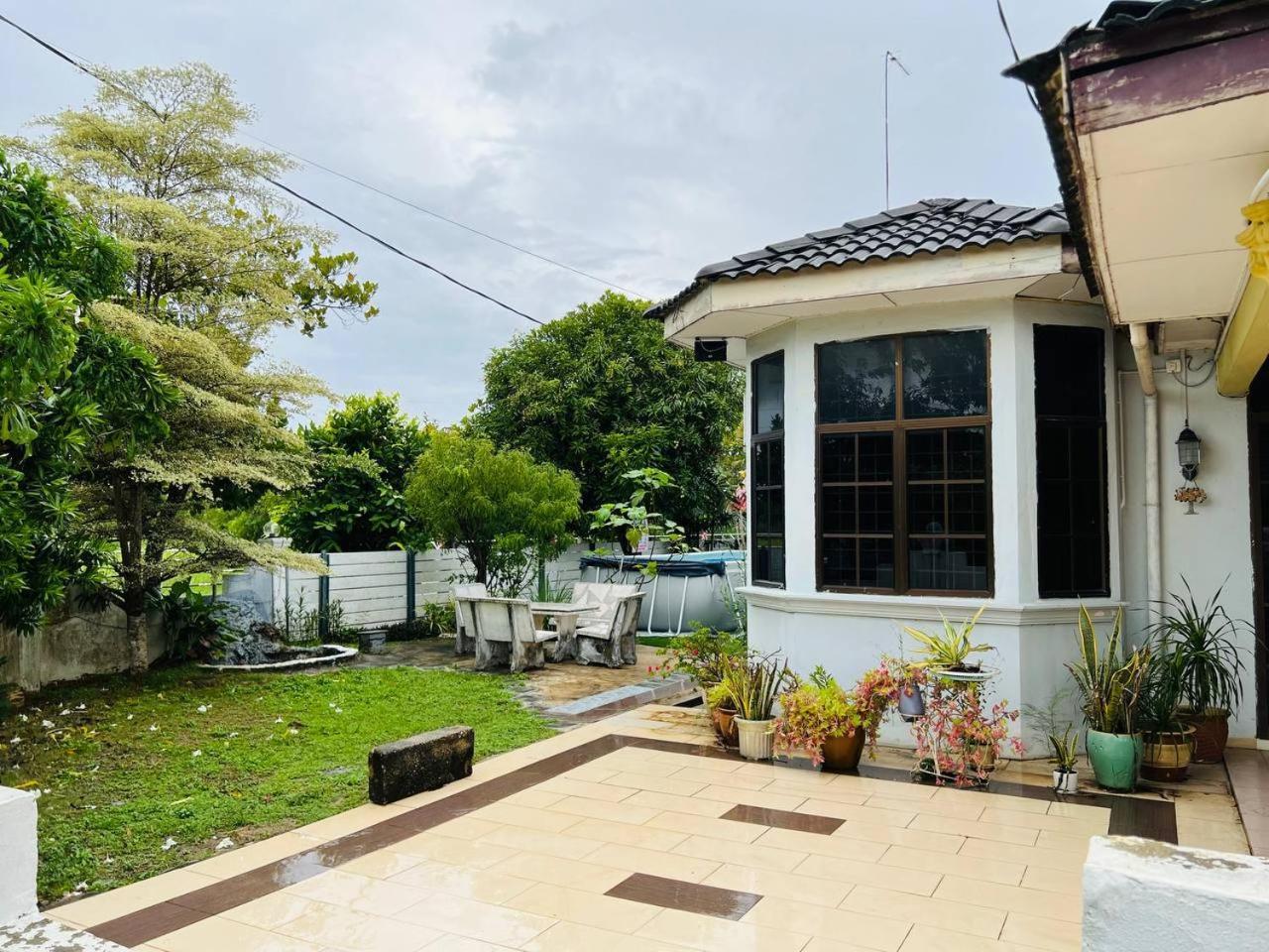 Pulai Field Aa Homestay Kangar Exterior foto